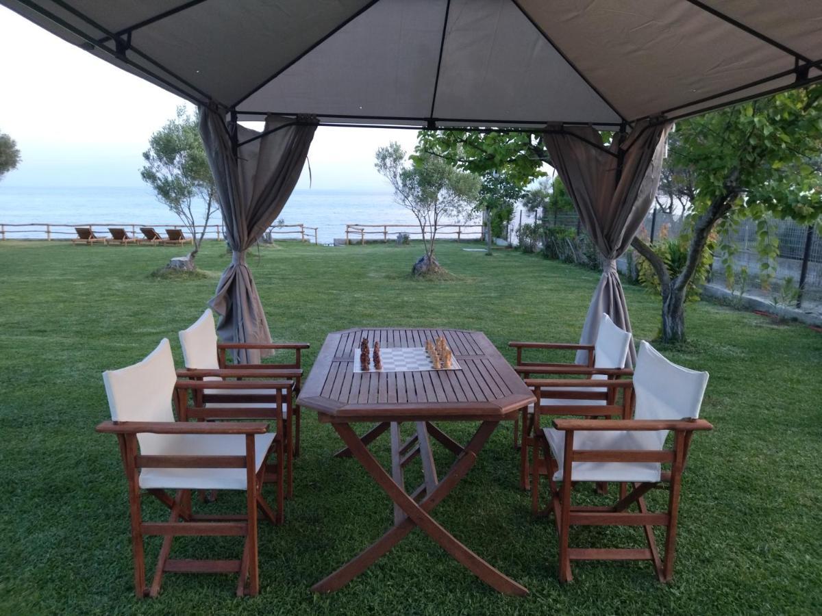 Vila Seaside House Nea Skioni Exteriér fotografie